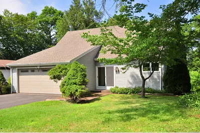 94 Clubhouse Road, Windsor, CT 06095 - Photo 1