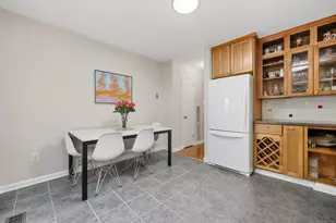 194 Sunrise Hill Rd, Norwalk, CT 06851 - Photo 9