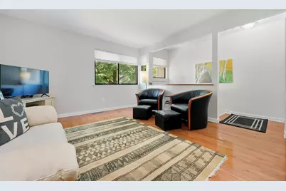 194 Sunrise Hill Road #194, Norwalk, CT 06851 - Photo 3