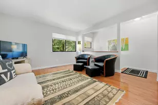 194 Sunrise Hill Rd, Norwalk, CT 06851 - Photo 3