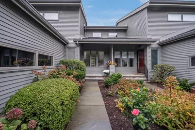 7 Kirbyshire, Avon, CT 06001 - Photo 1