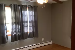 124 Elizabeth Ann Dr, New Haven, CT 06512 - Photo 1