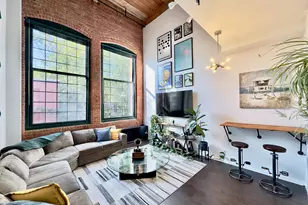 25 Grand St, Norwalk, CT 06851 - Photo 1