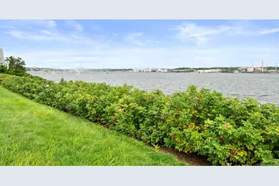 11 Glenwood Park South, New London, CT 06320 - Photo 11