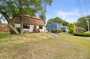 11 Glenwood Park S, New London, CT 06320 - Photo 5