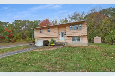 374 Beth Lane, Waterbury, CT 06705 - Photo 1