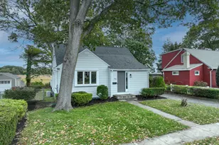 295 Housatonic Dr, Milford, CT 06460 - Photo 1