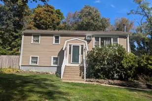 38 White Plains Rd, Norwich, CT 06360 - Photo 1