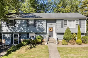 23 Meadow Brook Rd, West Haven, CT 06516 - Photo 1