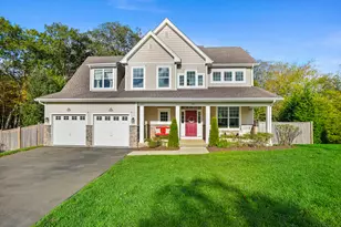 360 Nutmeg Ln, Stratford, CT 06614 - Photo 1