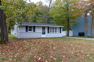 90 Cottage Rd, Enfield, CT 06082 - Photo 1