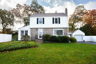 189 Glenwood Street, Manchester, CT 06040 - Photo 1