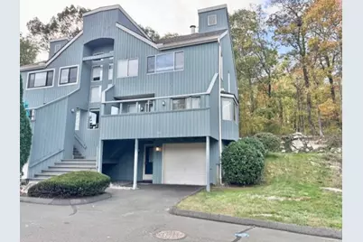 302 Pheasant Glen #302, Shelton, CT 06484 - Photo 1