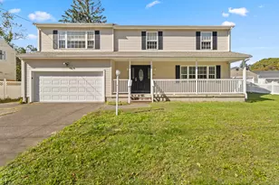 90 Foxon Blvd, East Haven, CT 06513 - Photo 1