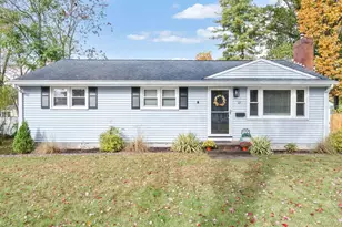 27 Play Rd, Enfield, CT 06082 - Photo 1