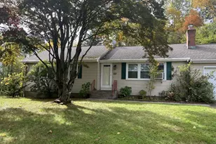 568 Chamberlain Hwy, Berlin, CT 06037 - Photo 1