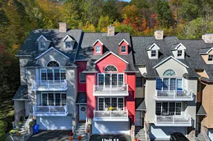 665 River Rd, Shelton, CT 06484 - Photo 1