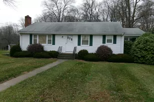 20 Evergreen Rd, Cromwell, CT 06416 - Photo 1