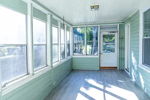 51 Cedar St, Manchester, CT 06040 - Photo 3