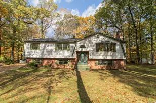 241 Jefferson Dr, Guilford, CT 06437 - Photo 1