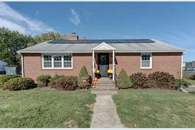 158 Newtown Street, Middletown, CT 06457 - Photo 1