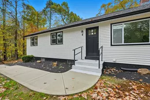 4 Hemlock Cir, Somers, CT 06071 - Photo 1