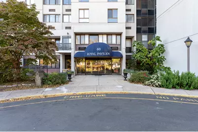 60 Strawberry Hill Avenue #816, Stamford, CT 06902 - Photo 1