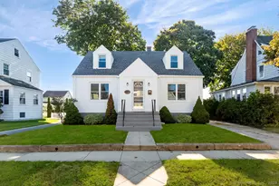 25 Glenwood Ave, Stratford, CT 06614 - Photo 1