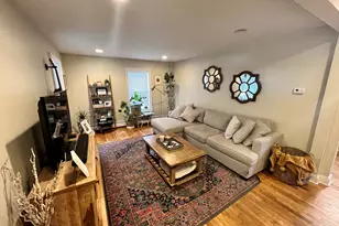 30 Thorpe St, Fairfield, CT 06824 - Photo 1