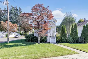 700 Huntington Rd, Stratford, CT 06614 - Photo 1