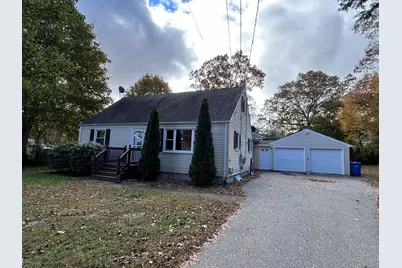 39 Virginia Road, Montville, CT 06370 - Photo 1