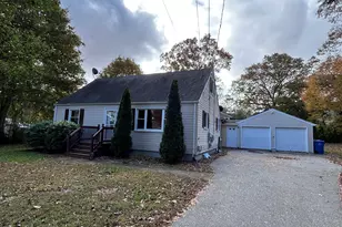 39 Virginia Rd, Montville, CT 06370 - Photo 1