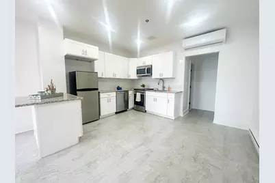 207 Bank Street #201, New London, CT 06320 - Photo 1