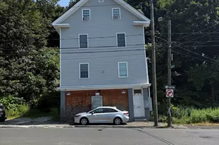 210 Bishop St, Waterbury, CT 06704 - Photo 1
