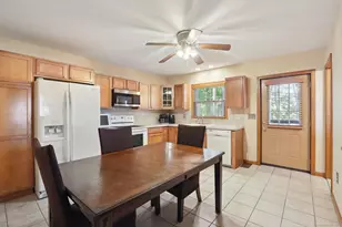 14 Summit St, Danbury, CT 06810 - Photo 1