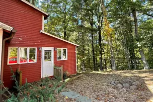 1142 Sperry Rd, Cheshire, CT 06410 - Photo 1