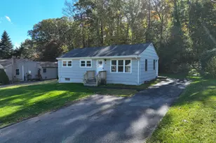 19 Oak Dr, North Stonington, CT 06359 - Photo 1