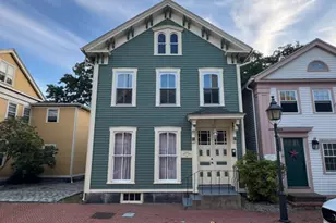 32 Starr St, New London, CT 06320 - Photo 1