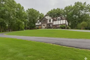 6 Holley Ln, Prospect, CT 06712 - Photo 1