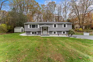 8 Possum Ridge Rd, Newtown, CT 06470 - Photo 1