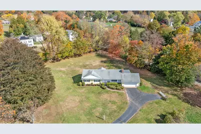 4 Stoner Terrace, Portland, CT 06480 - Photo 1