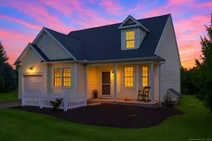 6 Strawberry Ln, East Hartford, CT 06118 - Photo 1