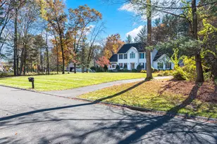 35 Cantlewood Dr, Somers, CT 06071 - Photo 1