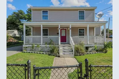 13 Sherman Street, Norwich, CT 06360 - Photo 1