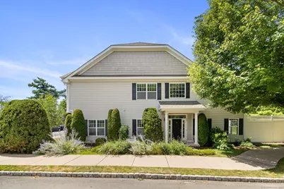 90 Park Place Circle #90, West Hartford, CT 06110 - Photo 1