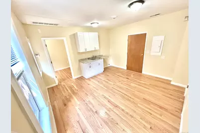 135 West Main Street #4C, Waterbury, CT 06702 - Photo 1