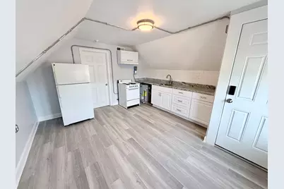 35 Hillside Avenue #3, Meriden, CT 06451 - Photo 1