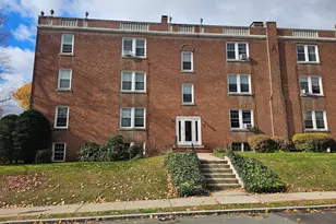 5A Robin Rd, West Hartford, CT 06119 - Photo 1