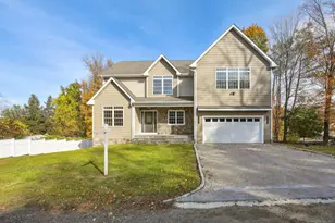 6 Vista St, Danbury, CT 06811 - Photo 1