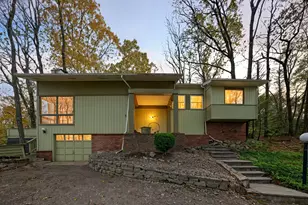 27 Carol St, Danbury, CT 06810 - Photo 1